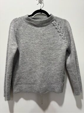Vigoss Light Gray Sweater with Braided Shoulder | Good Used Condition